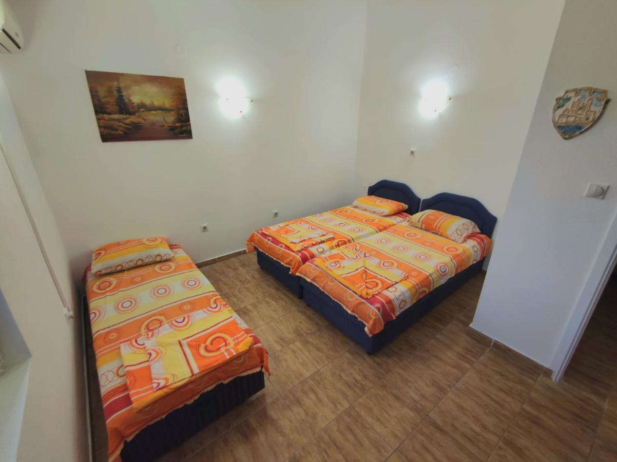 Apartmani Durovic Bar Bagian luar foto